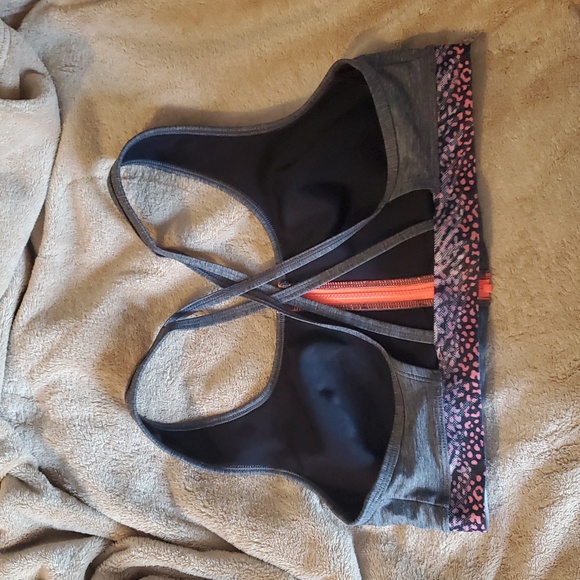 Speedo bra - Picture 2 of 3